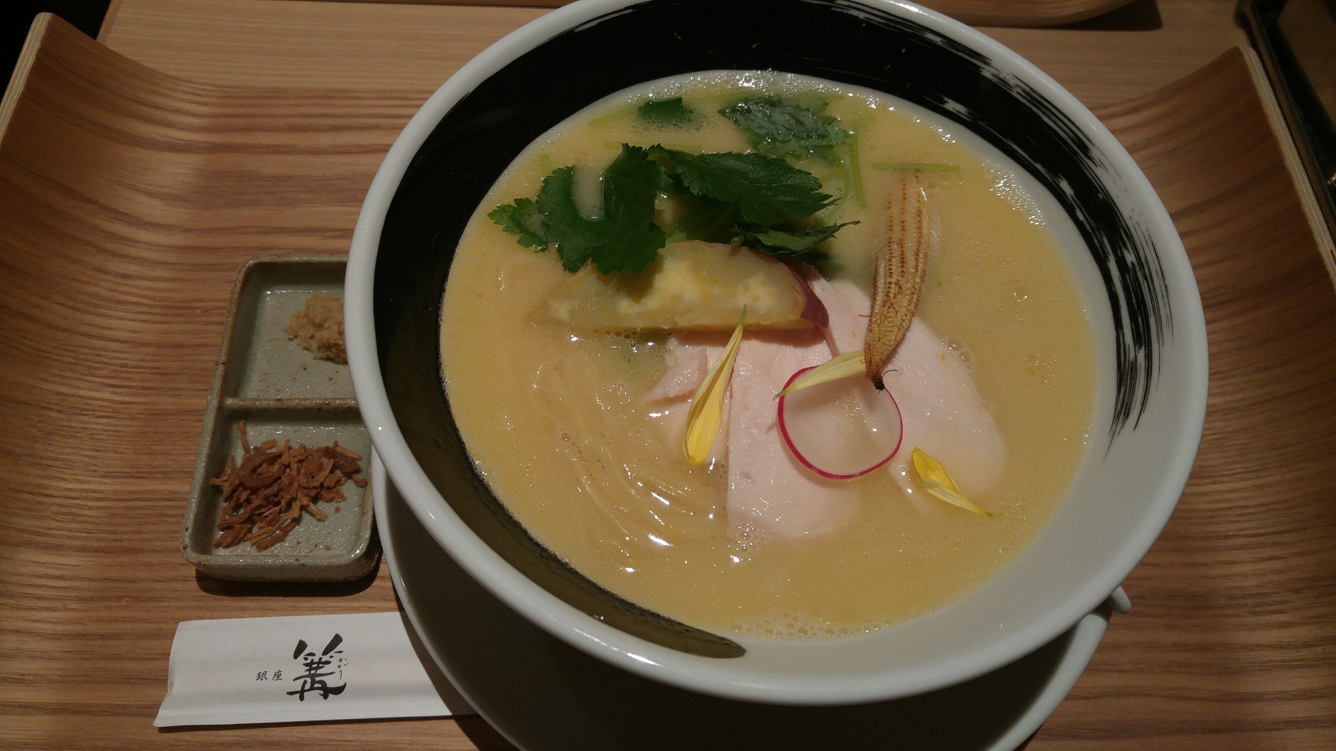 G子 大阪駅ルクア地下 銀座篝 かがり トクワラーのラーメンつけ麺記